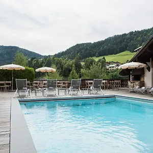 Hotel Le Petit Dru, Morzine